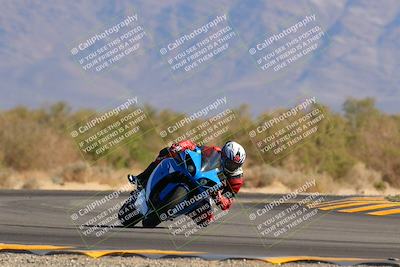 media/Nov-06-2022-SoCal Trackdays (Sun) [[208d2ccc26]]/Turn 7 Set 2 (1050am)/